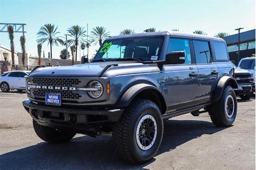 2023 Ford Bronco WILDTRAK