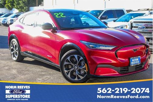 2022 Ford Mustang Mach-E PREMIUM