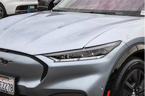 2022 Ford Mustang Mach-E CALIFORNIA ROUTE 1