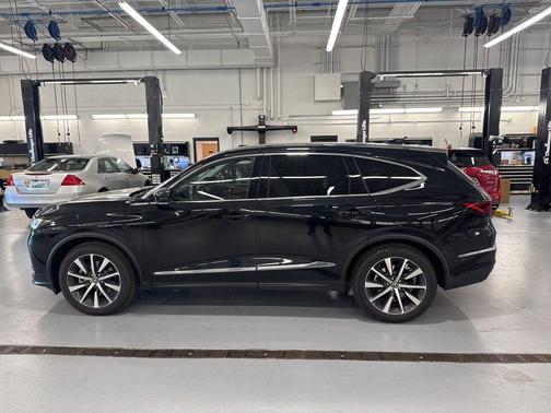 Majestic Black Pearl 2026 Acura MDX Technology Package
