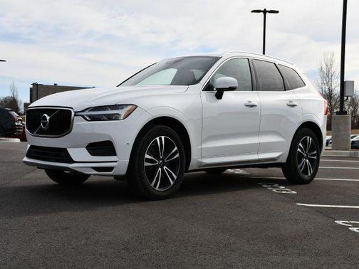 2019 Volvo XC60 T6 Momentum