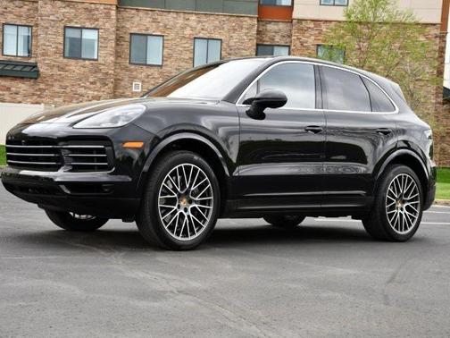 2022 Porsche Cayenne S