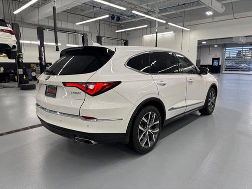 Platinum White Pearl 2023 Acura MDX Technology Package