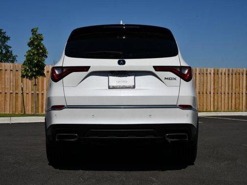 Platinum White Pearl 2023 Acura MDX Technology Package