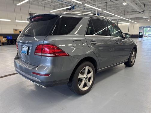 Gray 2017 Mercedes-Benz GLE 350 4MATIC