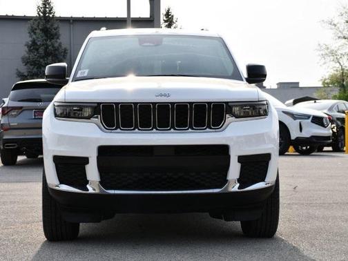 2022 Jeep Grand Cherokee L Laredo