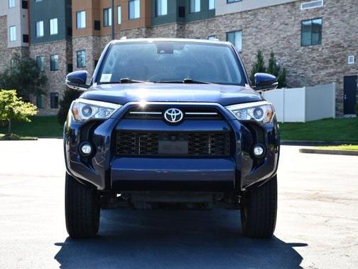 2022 Toyota 4Runner SR5 Premium