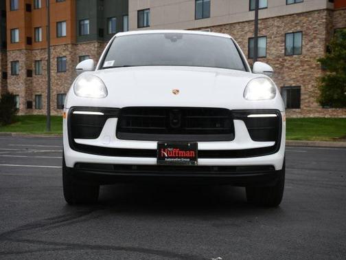 2023 Porsche Macan