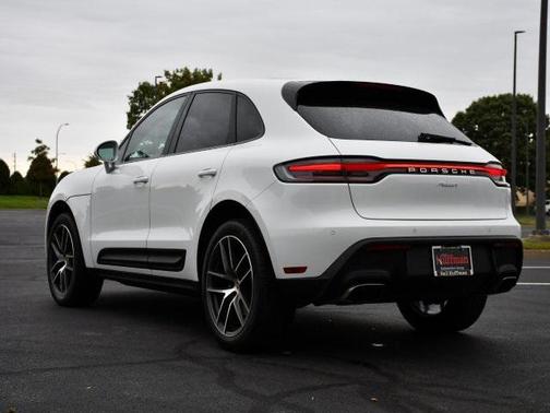 2023 Porsche Macan