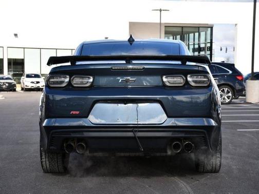 2021 Chevrolet Camaro RWD Coupe LT1