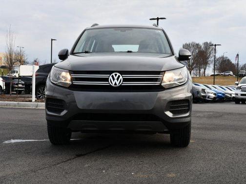 2016 Volkswagen Tiguan S