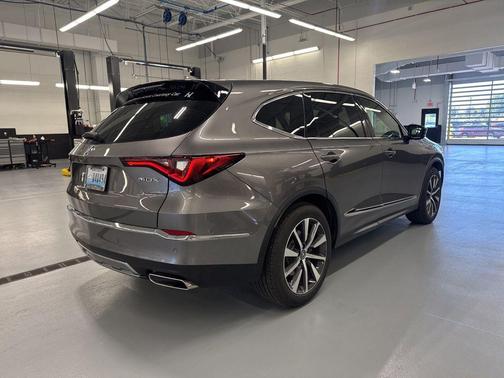 Liquid Carbon Metallic 2026 Acura MDX Technology Package