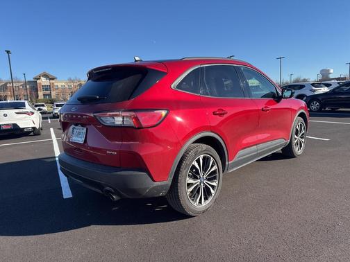 2022 Ford Escape SE