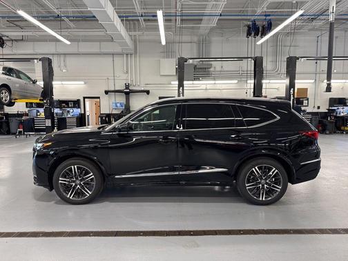 Majestic Black Pearl 2026 Acura MDX Advance Package