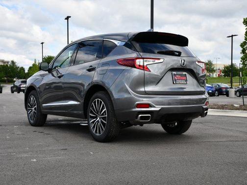 Liquid Carbon Metallic 2026 Acura RDX Advance Package