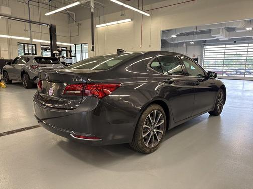 Graphite Luster Metallic 2016 Acura TLX V6 Tech