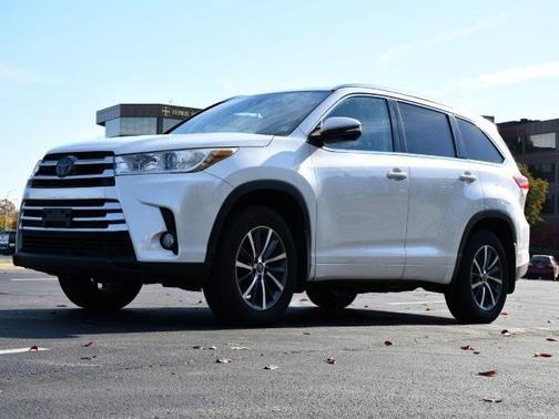 2017 Toyota Highlander XLE