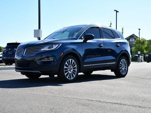 Sapphire Blue Metallic 2017 Lincoln MKC Reserve