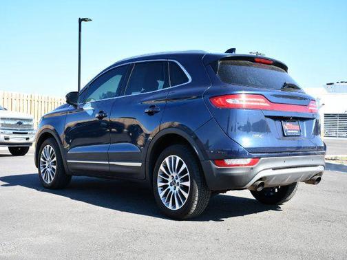 Sapphire Blue Metallic 2017 Lincoln MKC Reserve