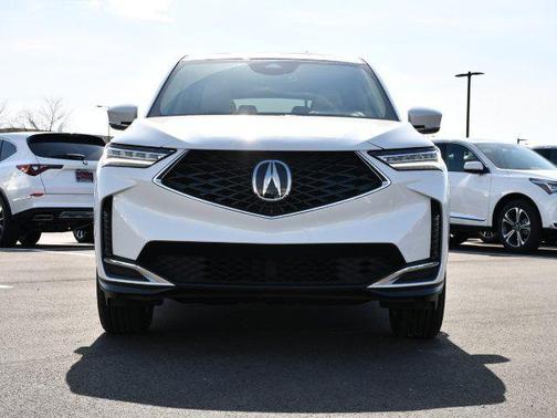 Platinum White Pearl 2026 Acura MDX Standard