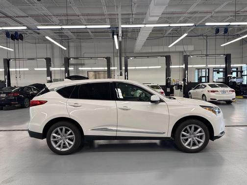 Platinum White Pearl 2024 Acura RDX Base