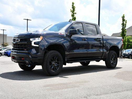 Dark Ash Metallic 2024 Chevrolet Silverado 1500 LT Trail Boss
