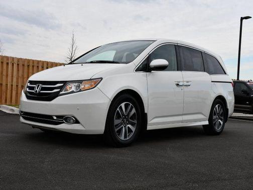 2016 Honda Odyssey Touring Elite