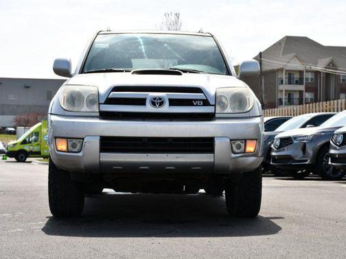 Silver 2005 Toyota 4Runner SR5 V8
