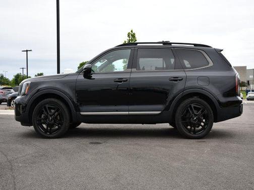 Ebony Black 2023 Kia Telluride EX X-Line