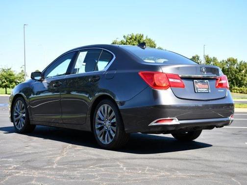 2017 Acura RLX Technology Package