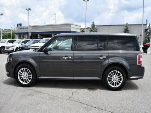 Photo 3 of 34 of 2015 Ford Flex SEL