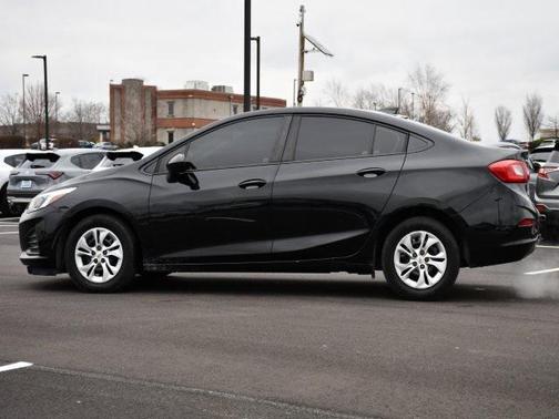 2019 Chevrolet Cruze LS