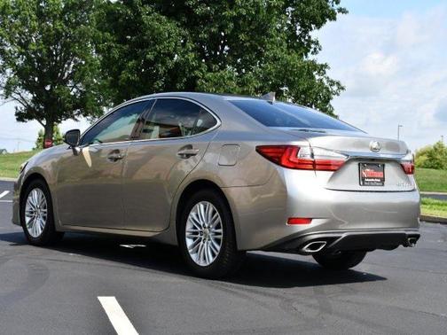 2016 Lexus ES 350 Base