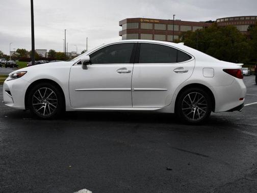 2016 Lexus ES 350 Base