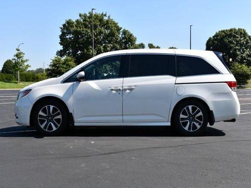 2016 Honda Odyssey Touring Elite