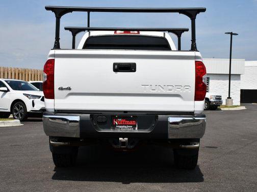 Super White 2017 Toyota Tundra SR5