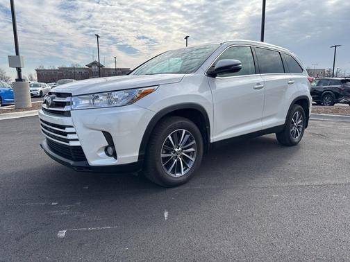 2019 Toyota Highlander XLE