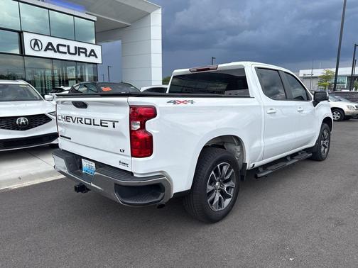 Summit White 2023 Chevrolet Silverado 1500 LT