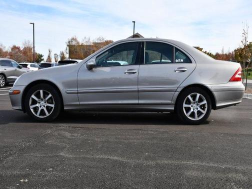 2007 Mercedes-Benz C-Class Luxury 4MATIC