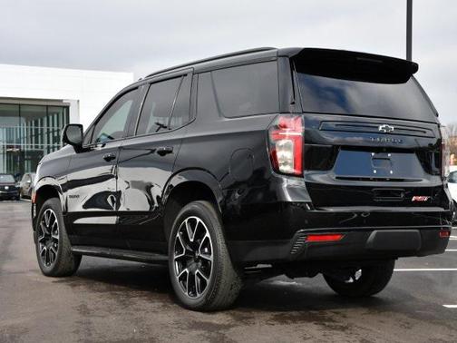 2023 Chevrolet Tahoe 4WD RST