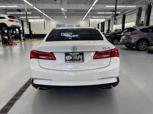 Platinum White Pearl 2019 Acura TLX Technology