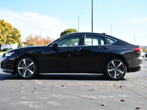 2025 Acura TLX Technology