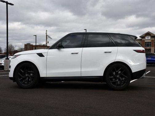 2024 Land Rover Range Rover Sport SE