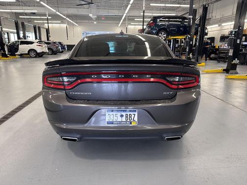 Granite Pearlcoat 2016 Dodge Charger SXT
