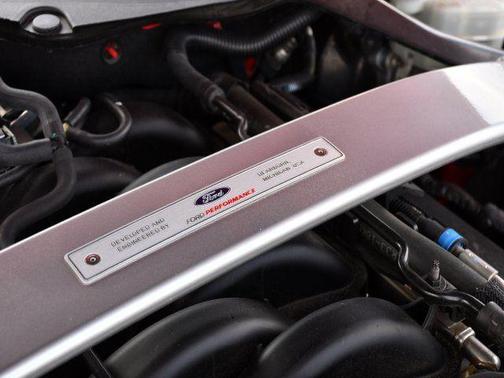 2016 Ford Shelby GT350 Base