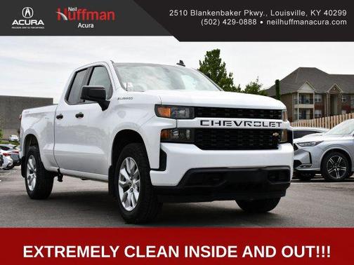 Summit White 2020 Chevrolet Silverado 1500 Custom