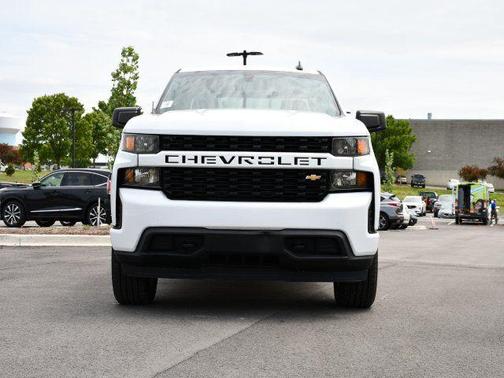 Summit White 2020 Chevrolet Silverado 1500 Custom