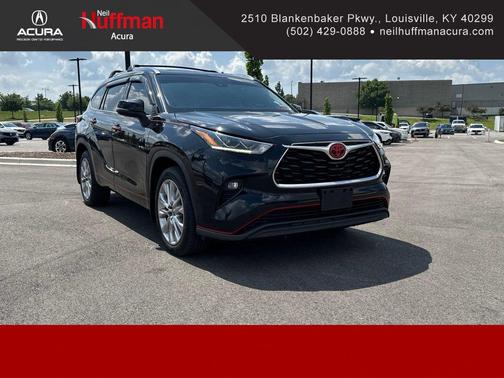 Midnight Black Metallic 2021 Toyota Highlander Limited