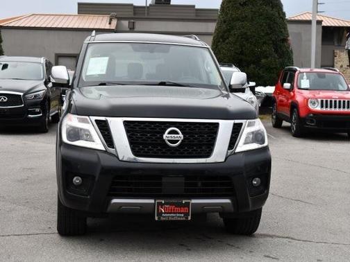 Photo 2 of 27 of 2020 Nissan Armada SL