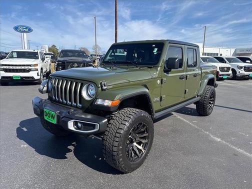 2021 Jeep Gladiator Overland